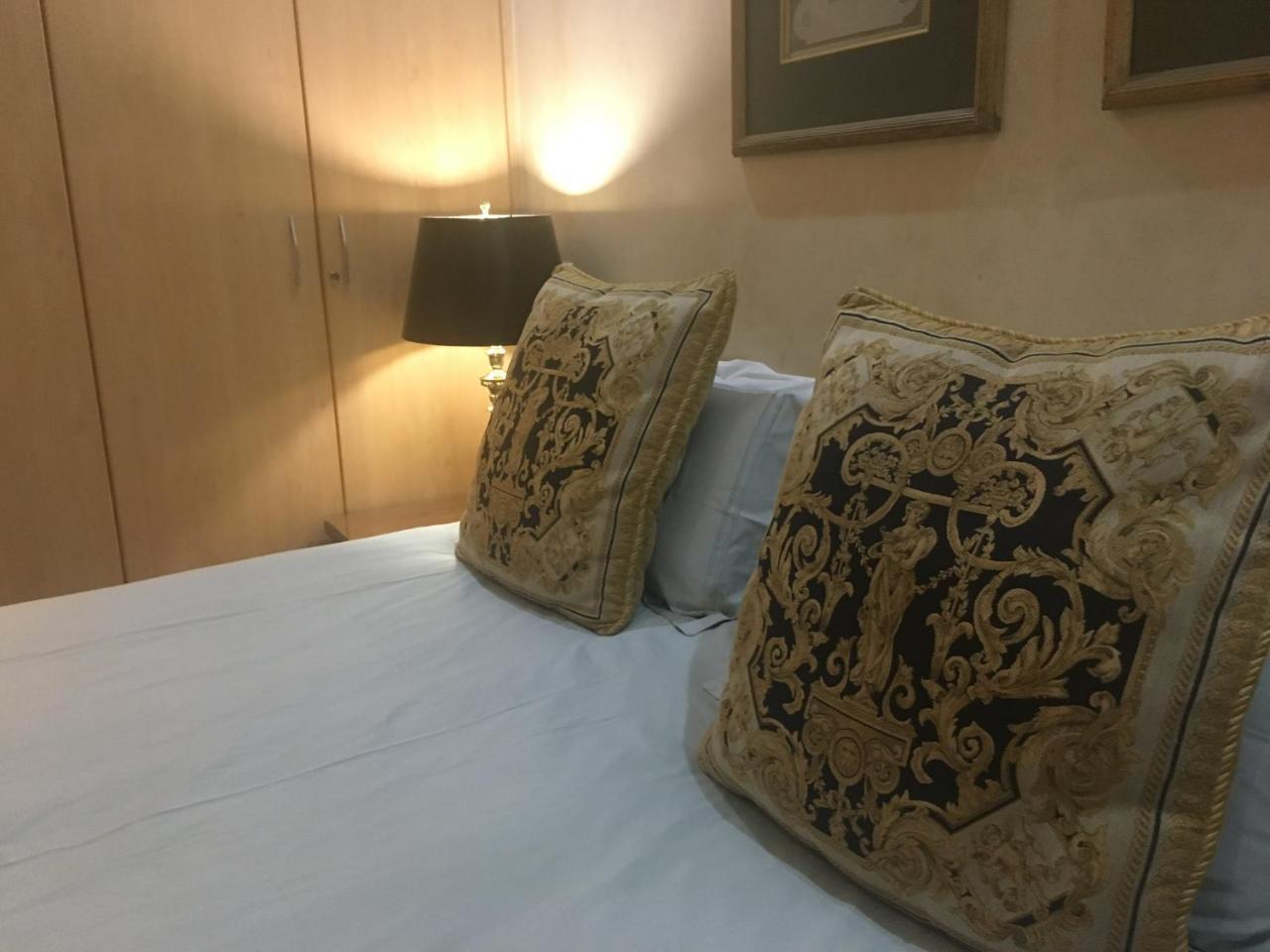 Gordons Guesthouse Fokváros Kültér fotó